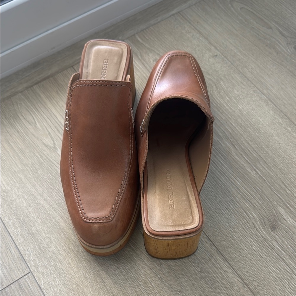 Women’s Brown Leather Slip-On Shoes - Picture 3 of 10